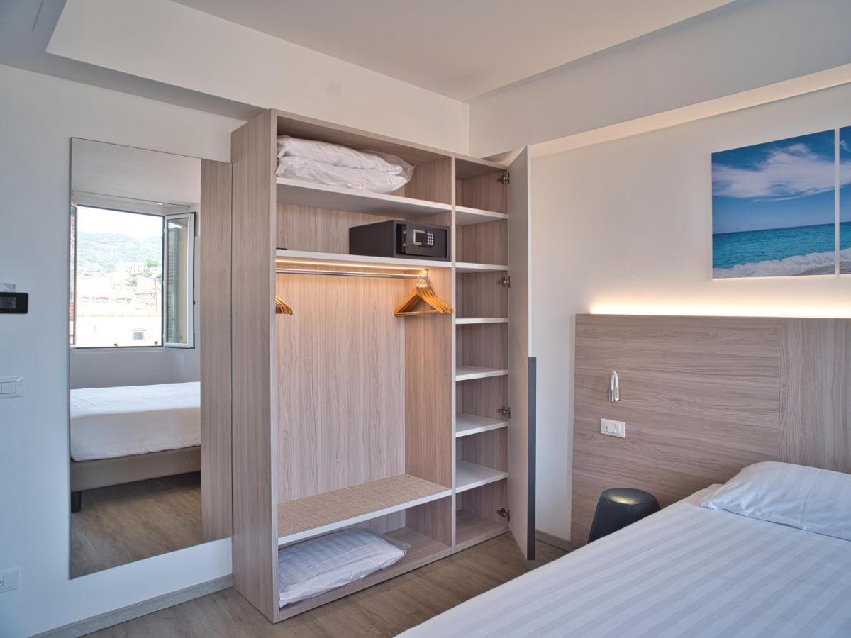 Hotel Medusa Финале Лигуре Экстерьер фото