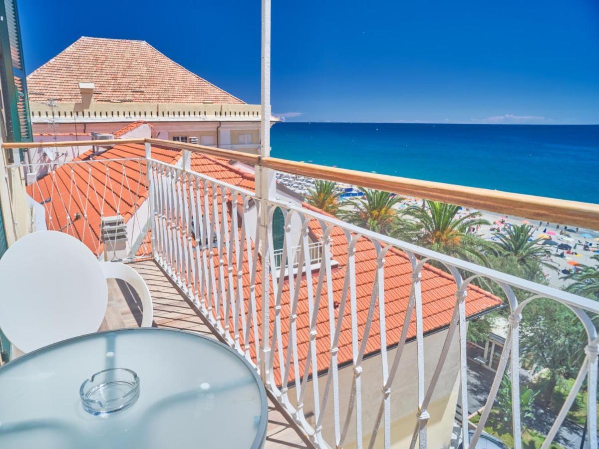 Hotel Medusa Финале Лигуре Экстерьер фото